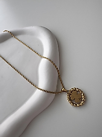 Dorikalı Yonca Kolye