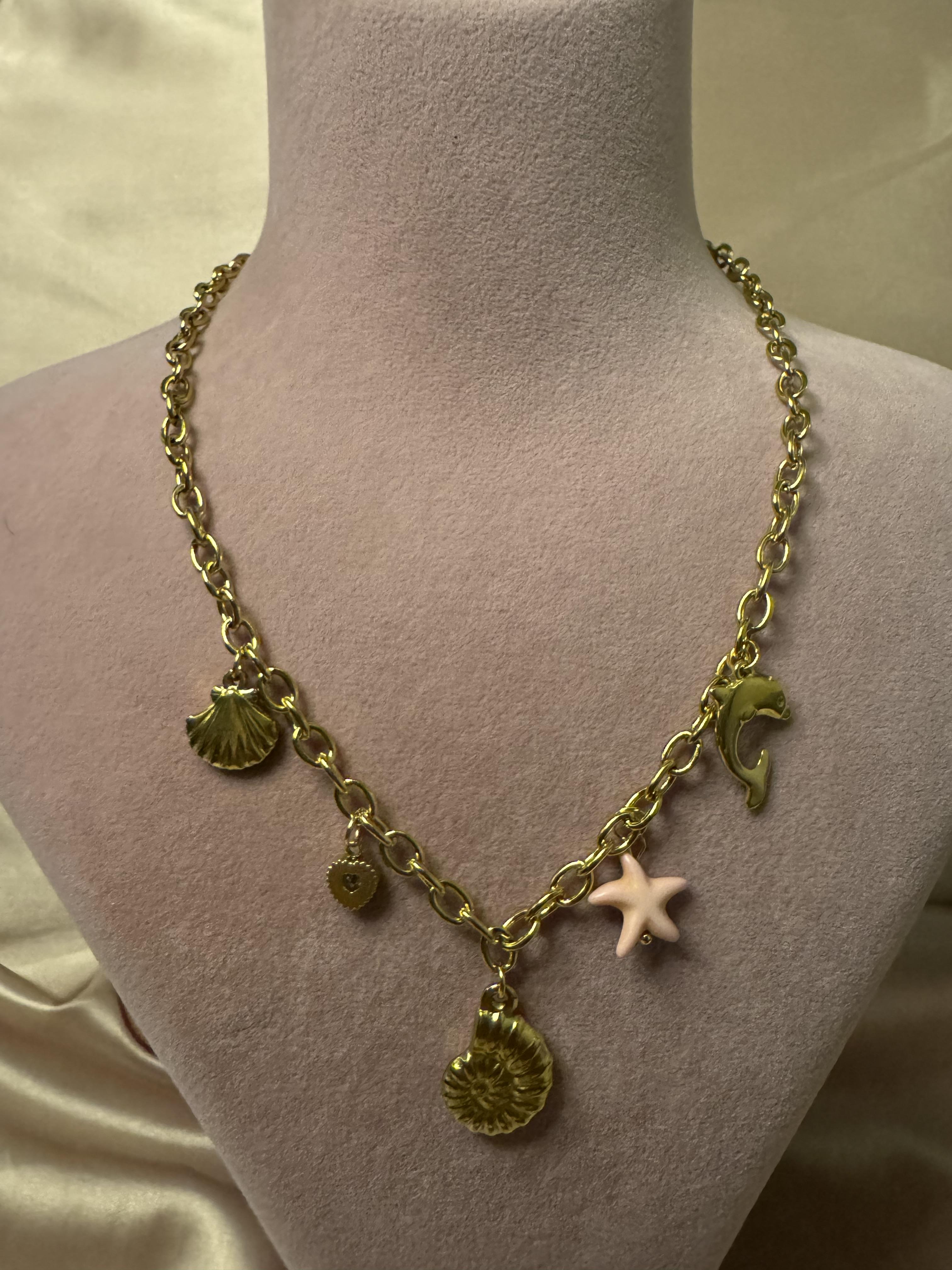 Tasarım çelik kolye