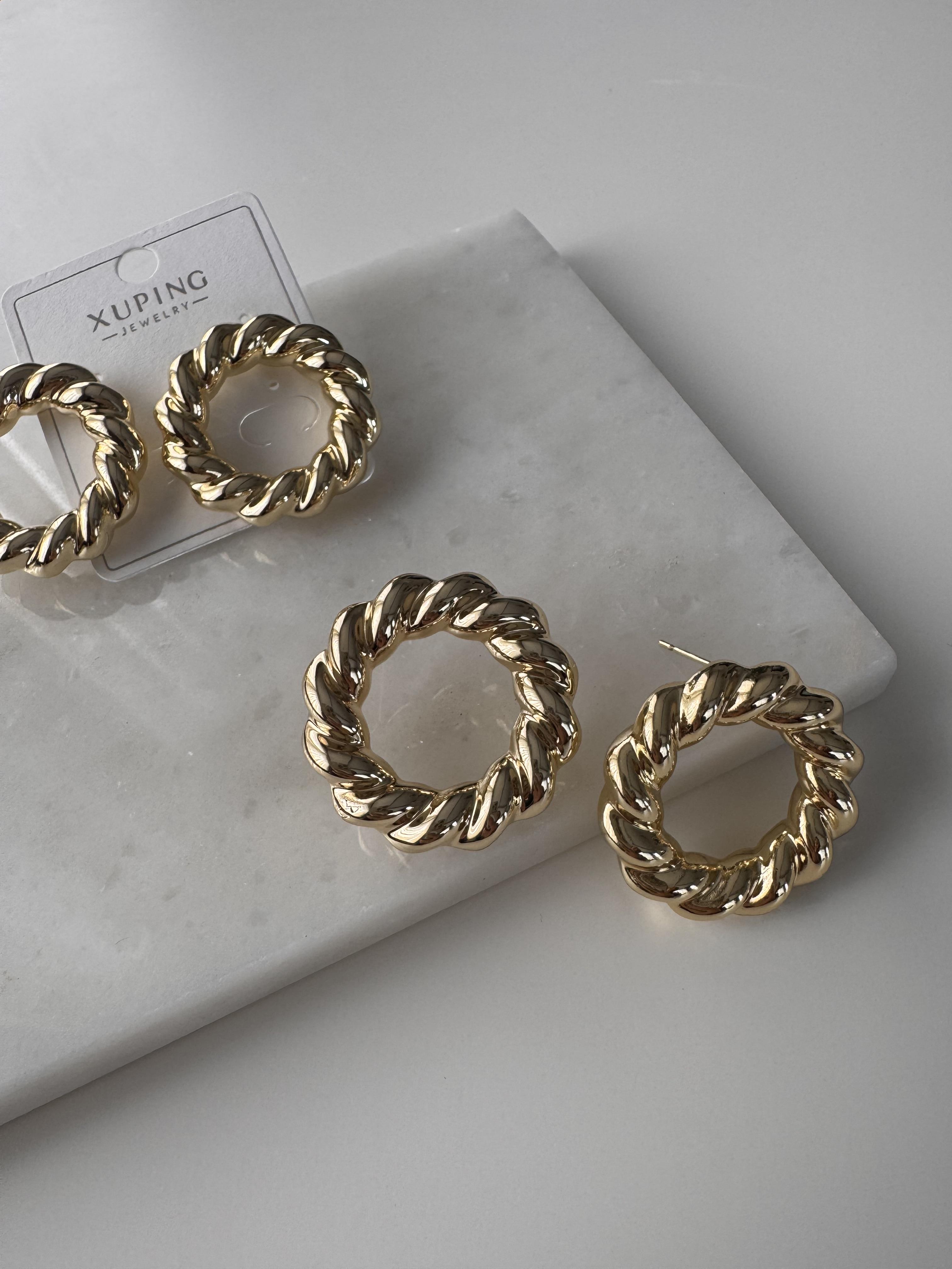 XUPING Dokulu Sarmal Küpe